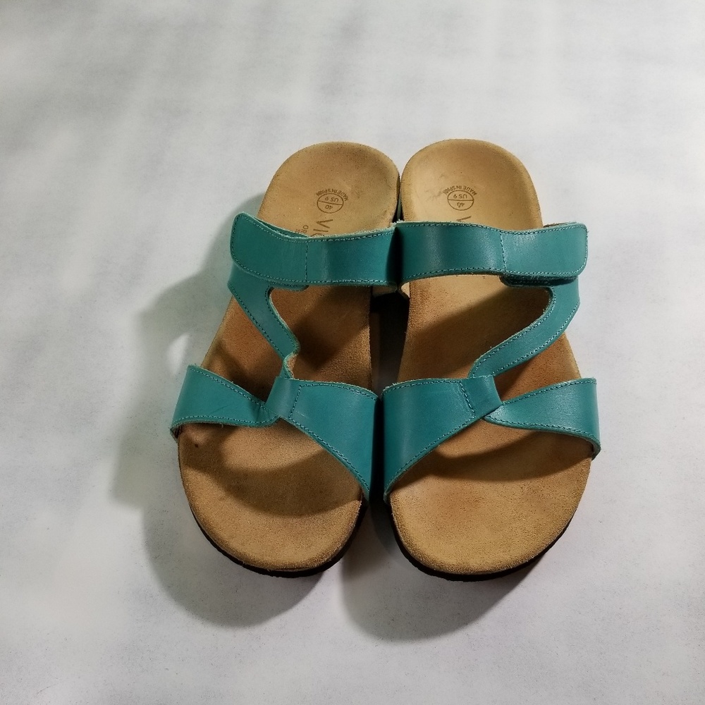 Vionic sandals